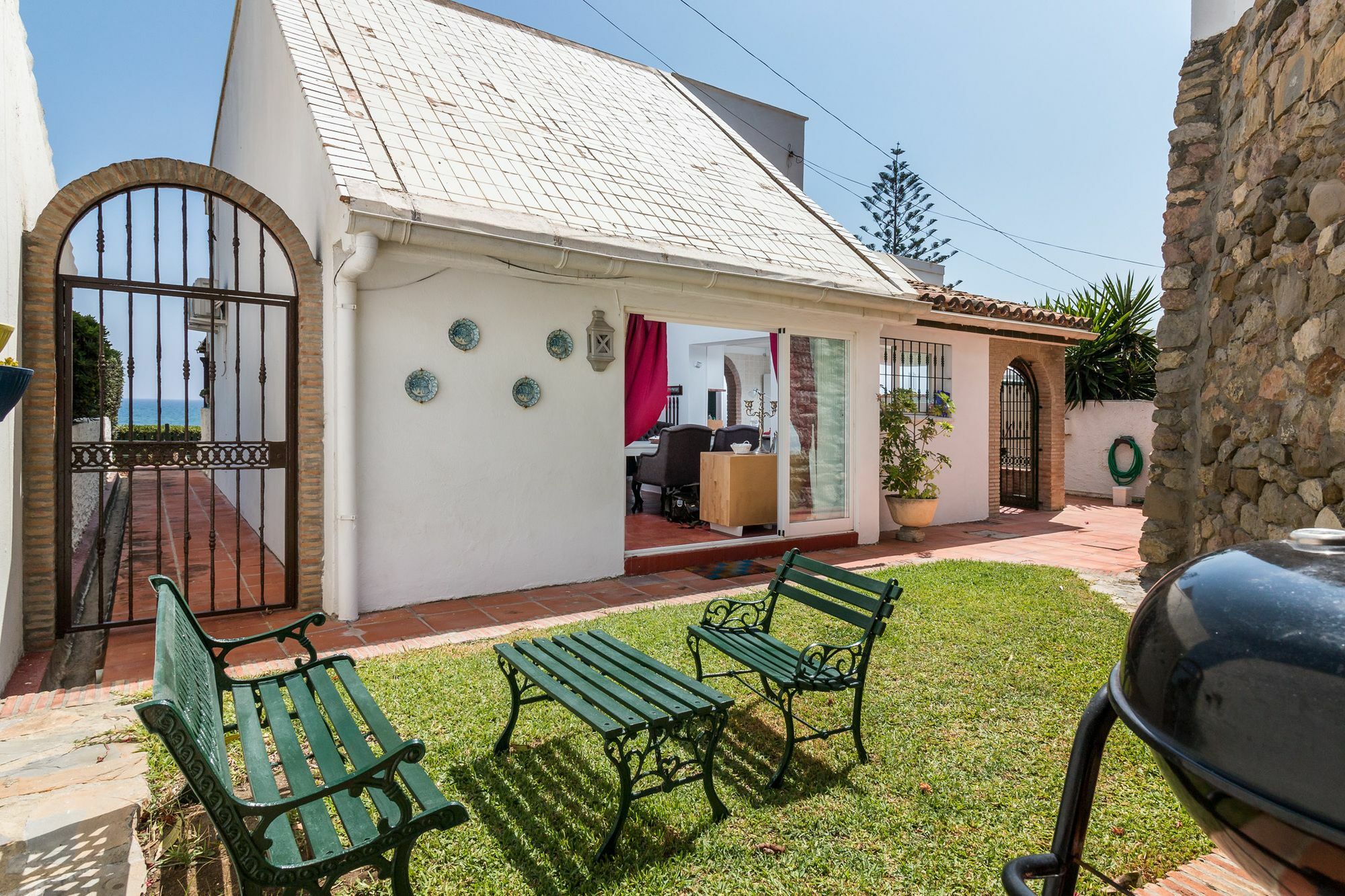 Beach Villa Dorada Estepona Exterior photo